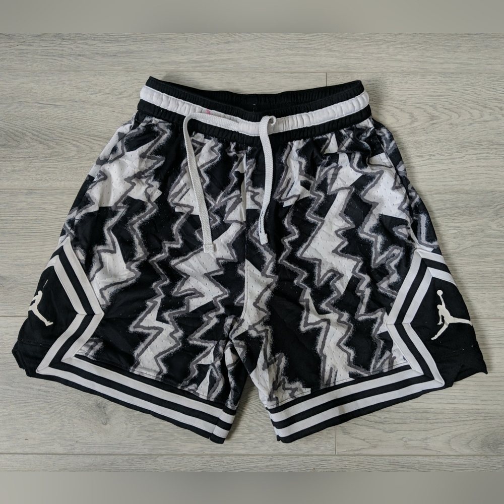 Nike Mens Jordan Dri-Fit BC Diamond Shorts White/Black Large Breakfast Club